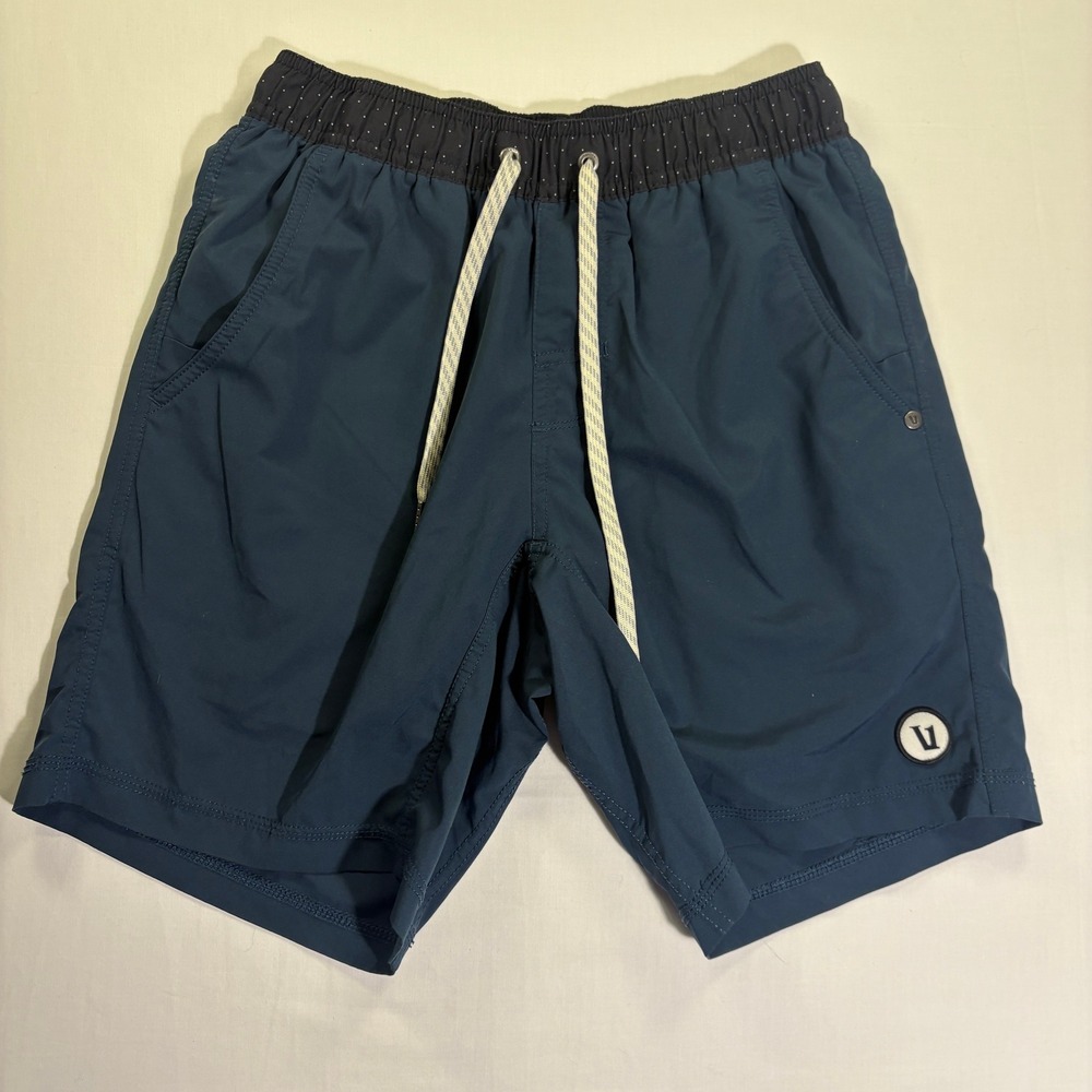 Vuori Banks Shorts Mens Small Navy Blue Elastic Waist Athletic Swim Trunks 7.5"